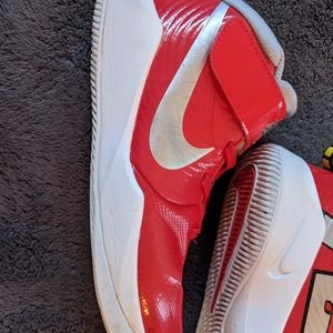 Nike Team Hustle 3Y Velcro